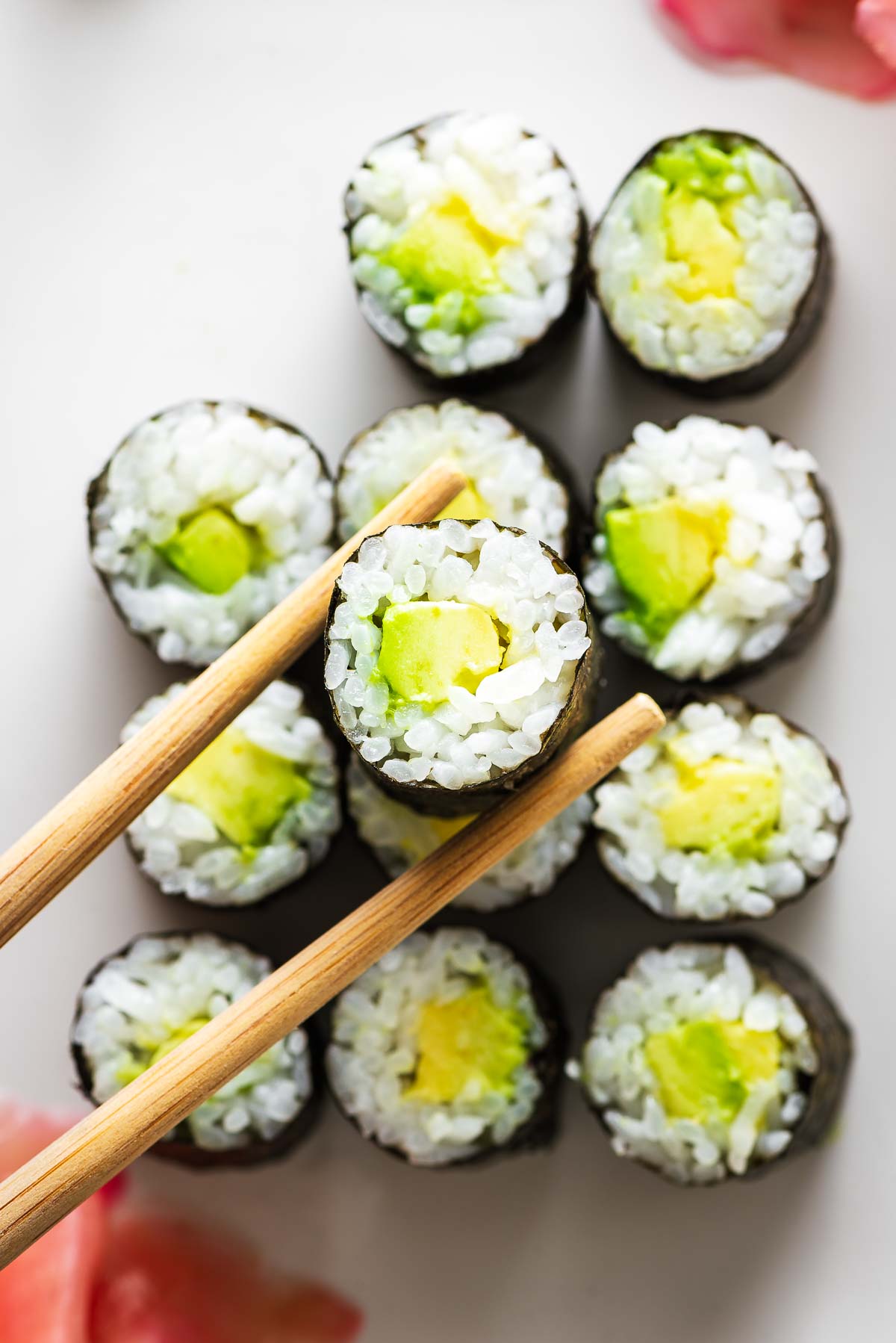 Master Homemade Sushi: Easy Avocado Rolls & The No-Stick Secret